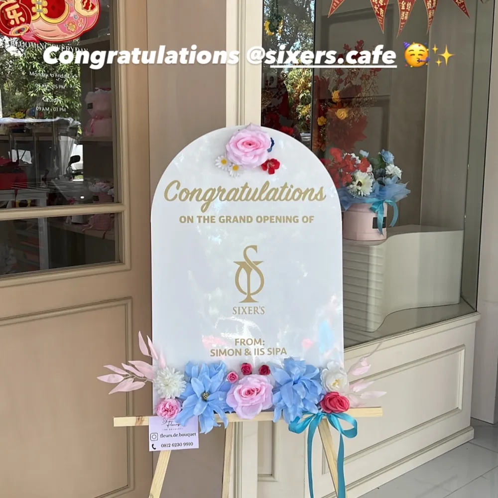 Fumi Standing Acrylic | ARTIFICIAL FLOWER