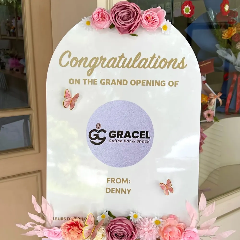 Fumi Standing Acrylic | ARTIFICIAL FLOWER