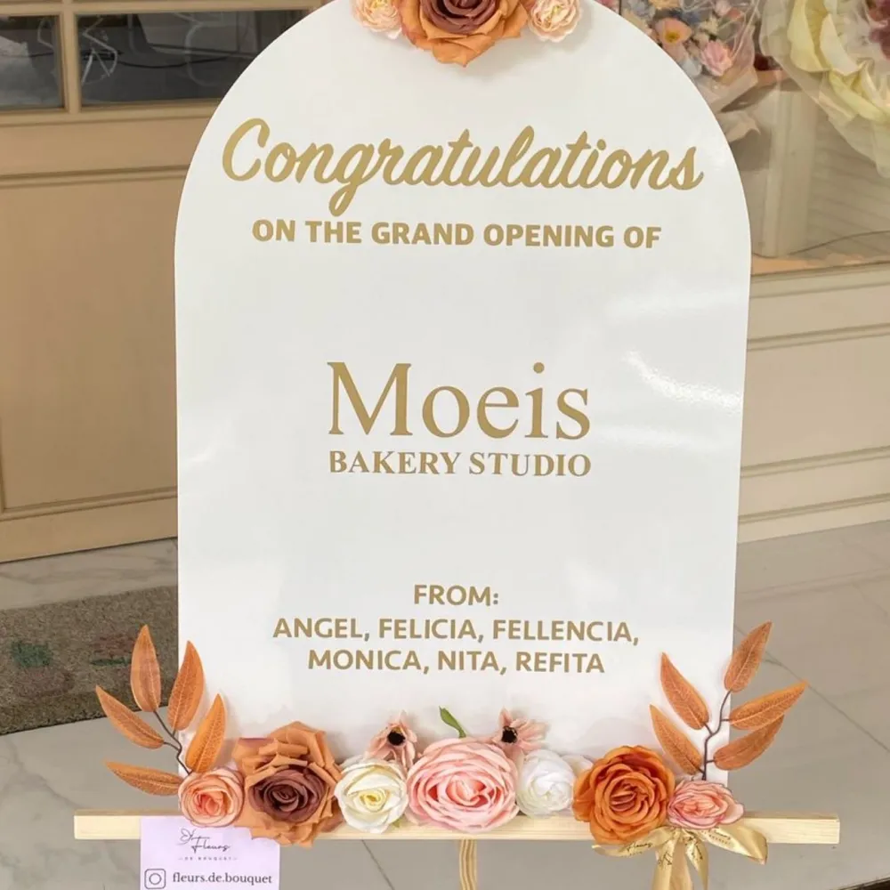 Fumi Standing Acrylic | ARTIFICIAL FLOWER