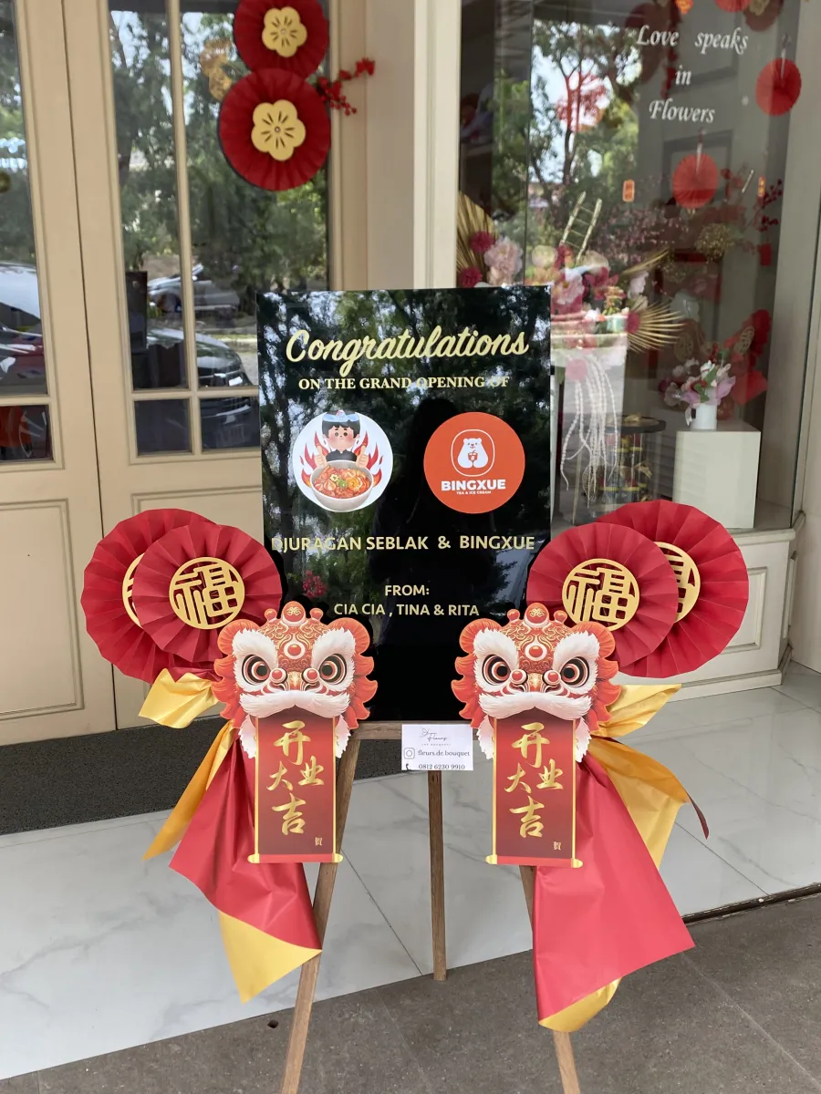 Lion Dance Standing Acrylic | ARTIFICIAL FLOWER