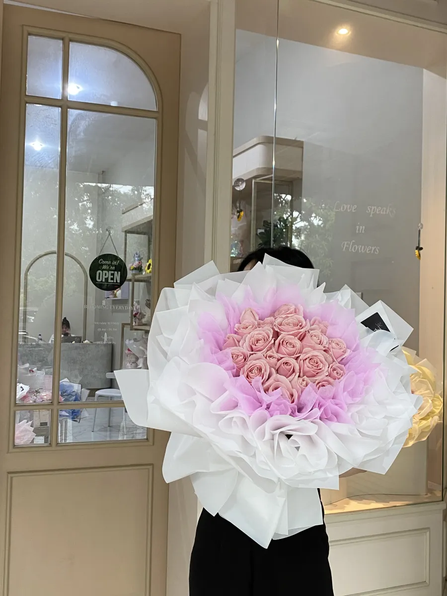 The Only Rose Bouquet | FRESH FLOWER