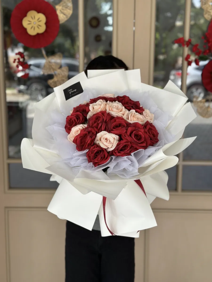 Artificial Amour Rose Bouquet (20 Roses)